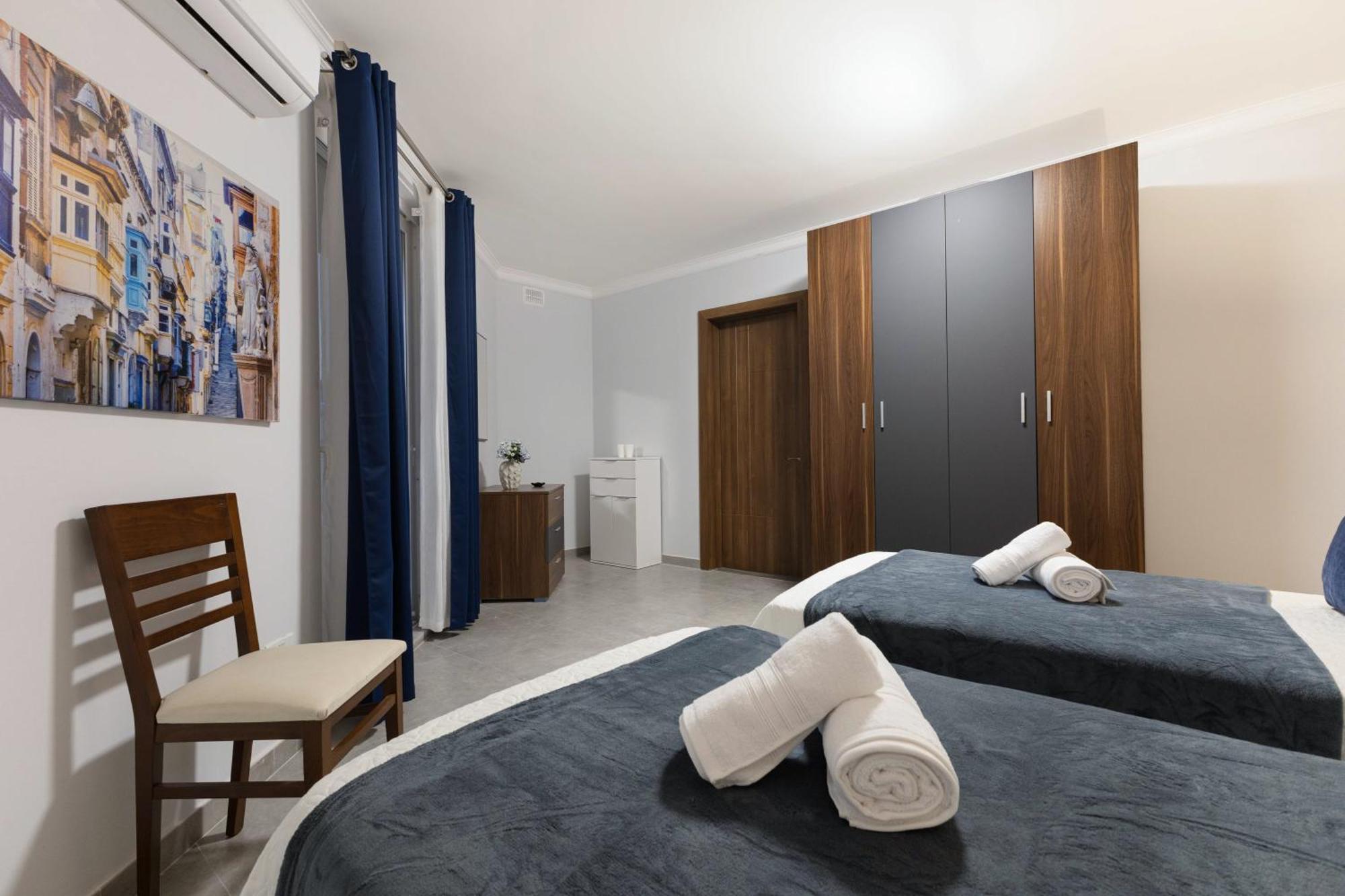 Luxurious & Spacious 2Bd Accomodation At The Podium - Yacht Marina Area, Close To Valletta Msida Exterior photo